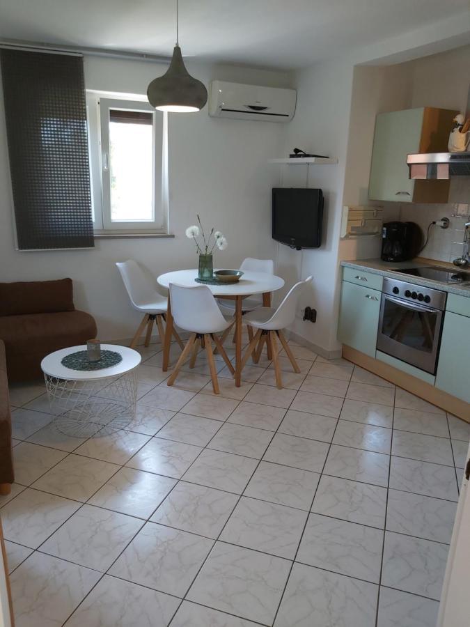 ברטוניגלה Ferienwohnung Mit 2 Schlafzimmer Oder Studio Apartment - Istrien-Fiorini מראה חיצוני תמונה